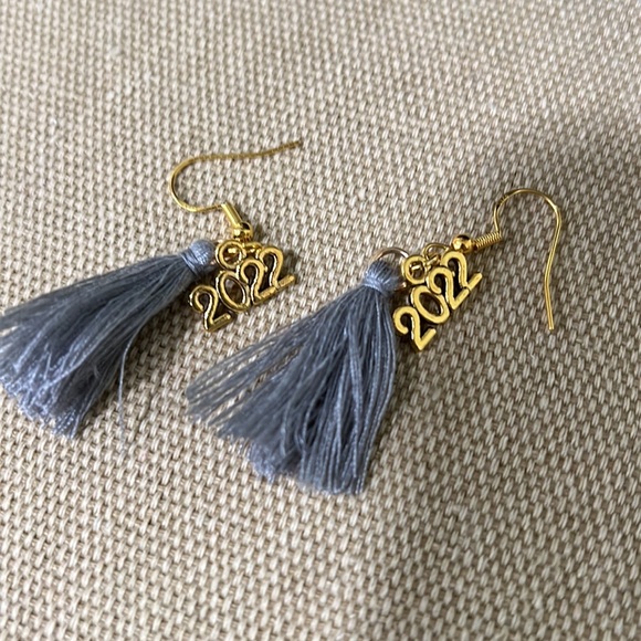 Graduation Gifts 2022 Grey Tassel Earrings - Picture 3 of 5
